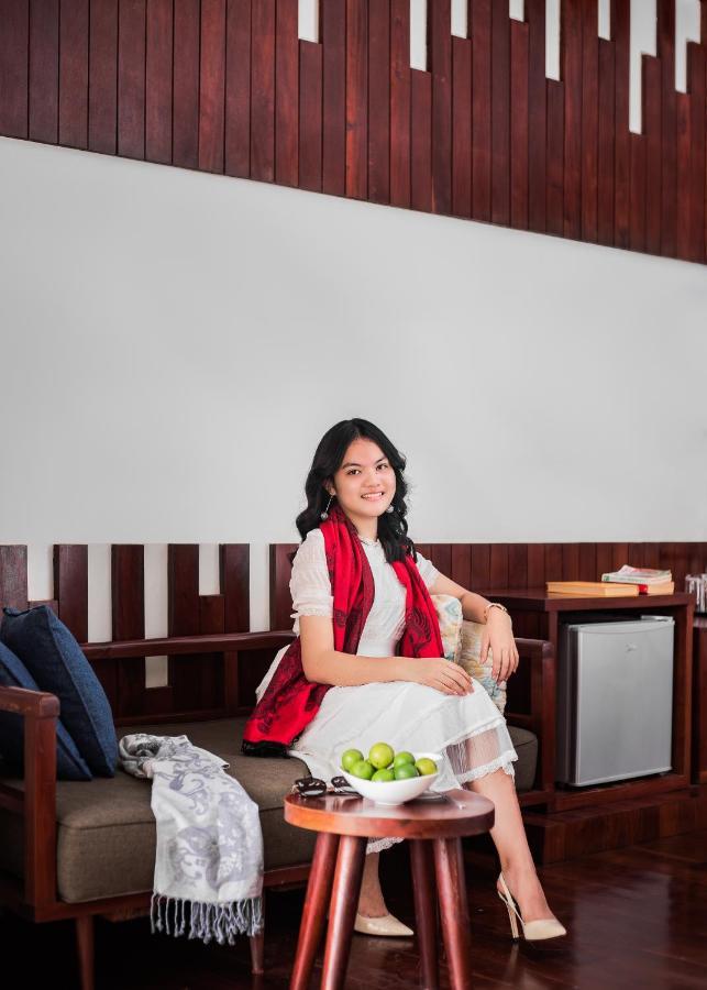 อนุซา เรสซิเดนซ์ แอนด์ สปา Hotel เสียมราฐ ภายนอก รูปภาพ